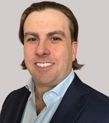 Britt Calvert, Pearl Strategic Advisory Group | Business Management Review | Emerging Strategic Business Management Consulting Firm Of